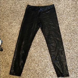 New SHEIN Reptile Print Leggings Size L